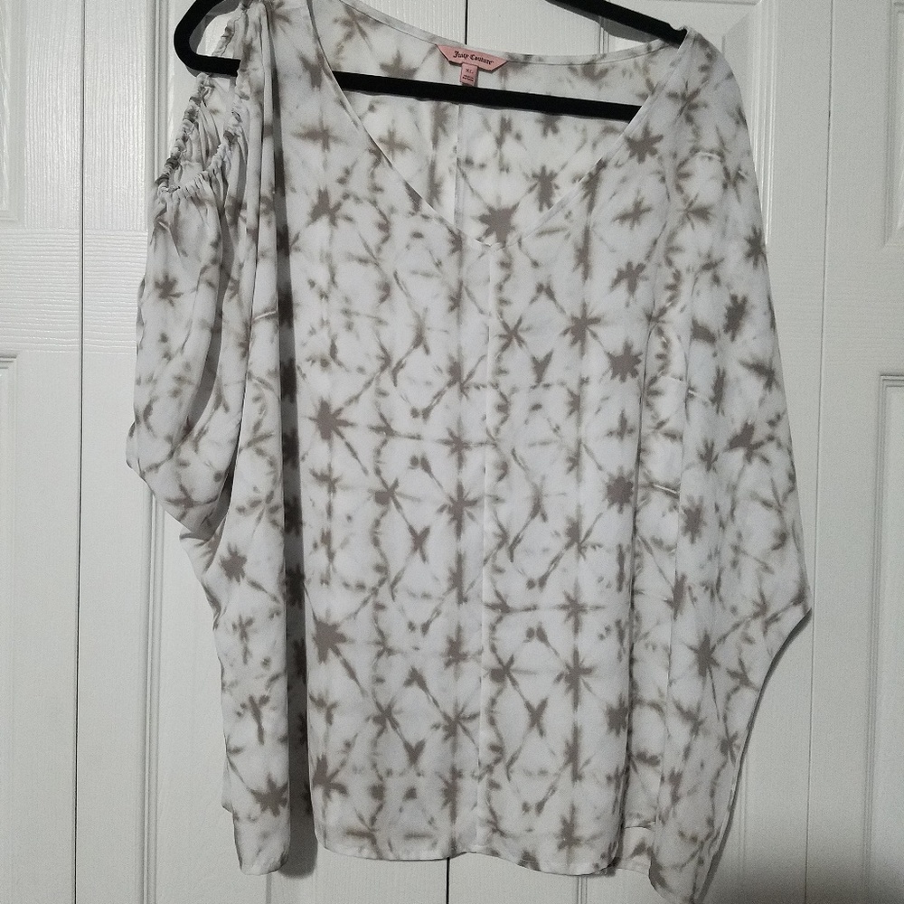 Juicy Couture star top - worn 1 time